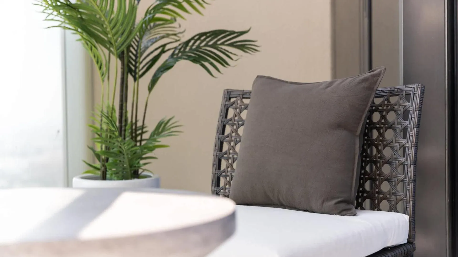 Modern Luxe 2Br In Business Bay Apartment Dubai