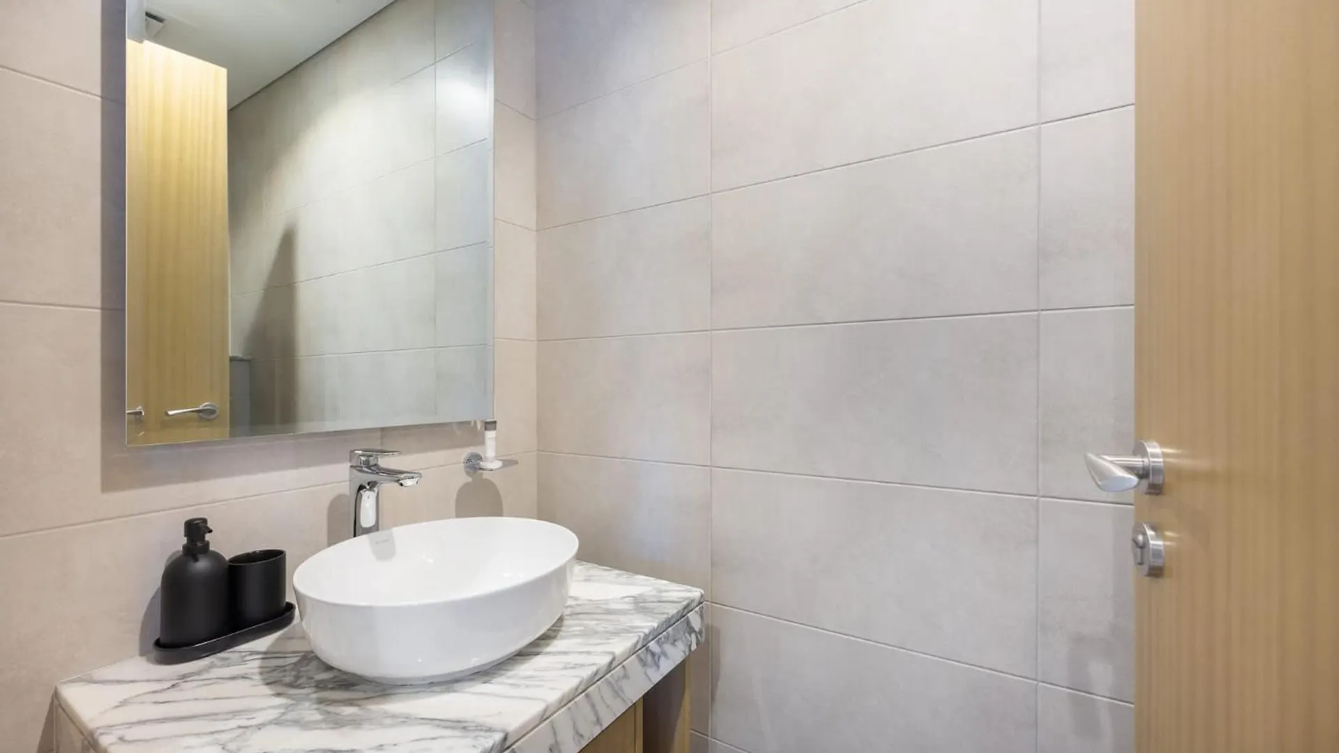 Modern Luxe 2Br In Business Bay Apartment Dubai 0*,  United Arab Emirates