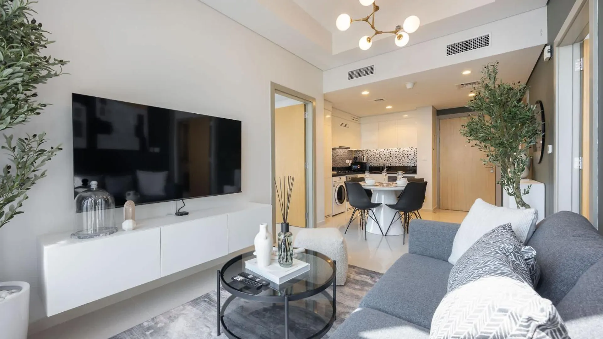 Modern Luxe 2Br In Business Bay Apartment Dubai 0*,
