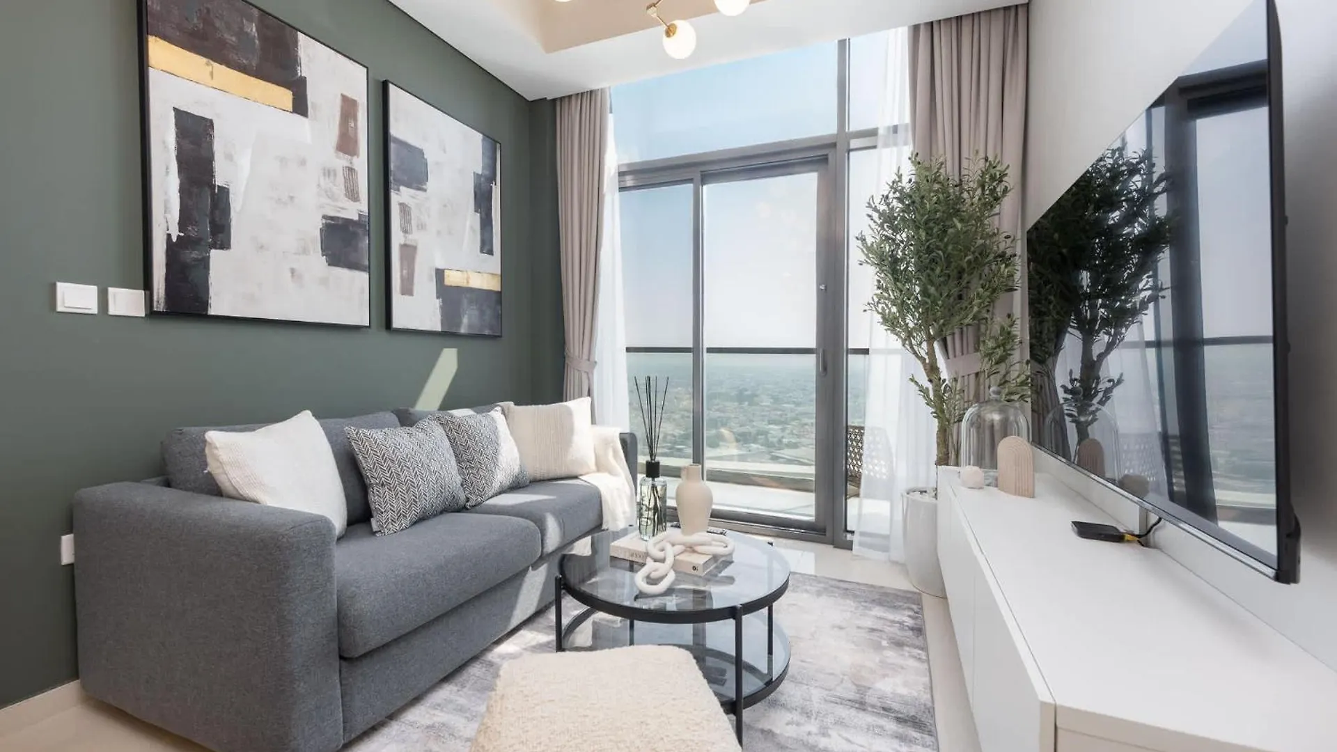 Modern Luxe 2Br In Business Bay Apartment Dubai